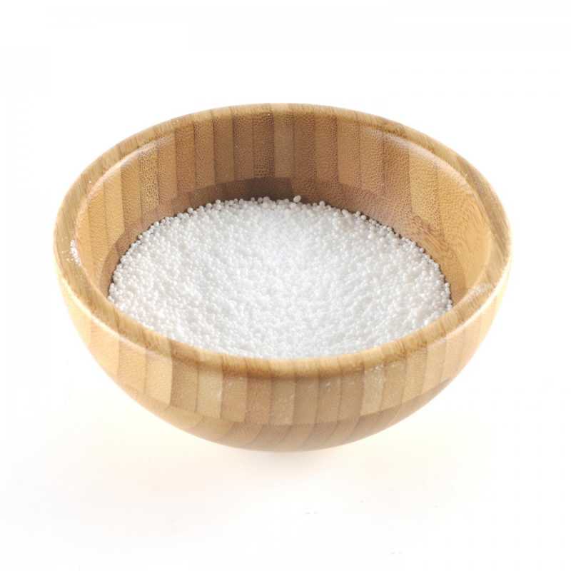 Sodium coco sulfát (alebo tiež kokosulfát sodný) sa používa v mydlách a šampónoch ako náhrada SLS. Má vynikajúce penivé vlastnosti. Možno ho mieš