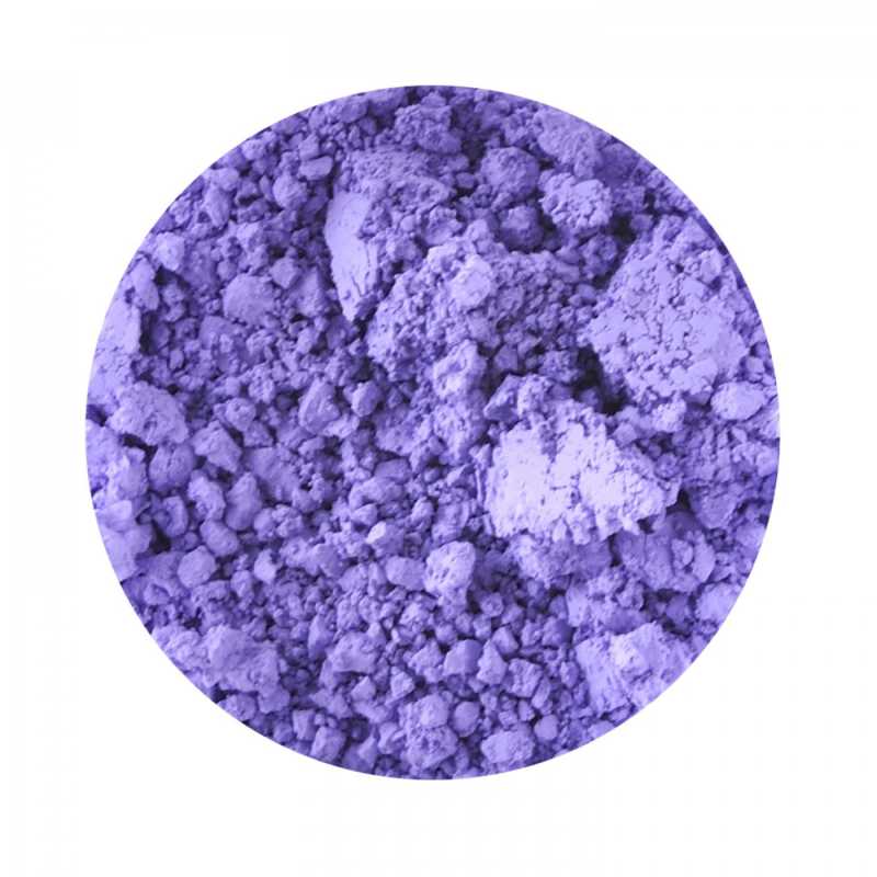 Je ľahký svetlo purpurový pigmentový prášok. Vďaka svojej univerzálnej schopnosti rozkladať sa vo vode a v olejoch ho možno použiť pri výrobe lakov