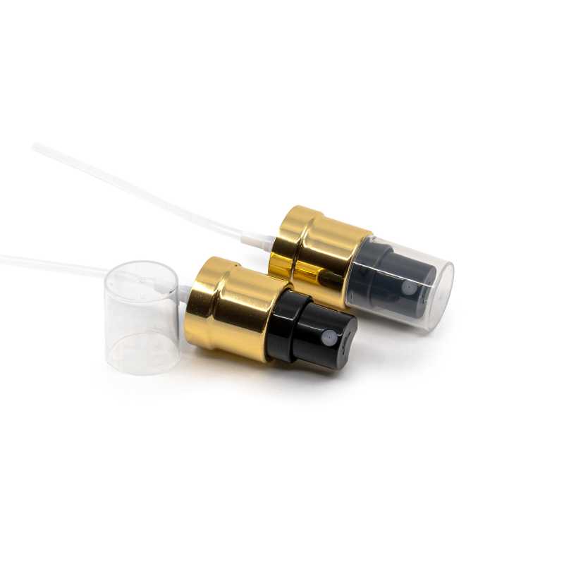 Čierno-zlatý plastový rozprašovač s priehľadným uzáverom, vhodný na fľašku s priemerom hrdla 18 mm.Hrdlo: 18/415Dĺžka hadičky: 115 mm
Dávkovanie