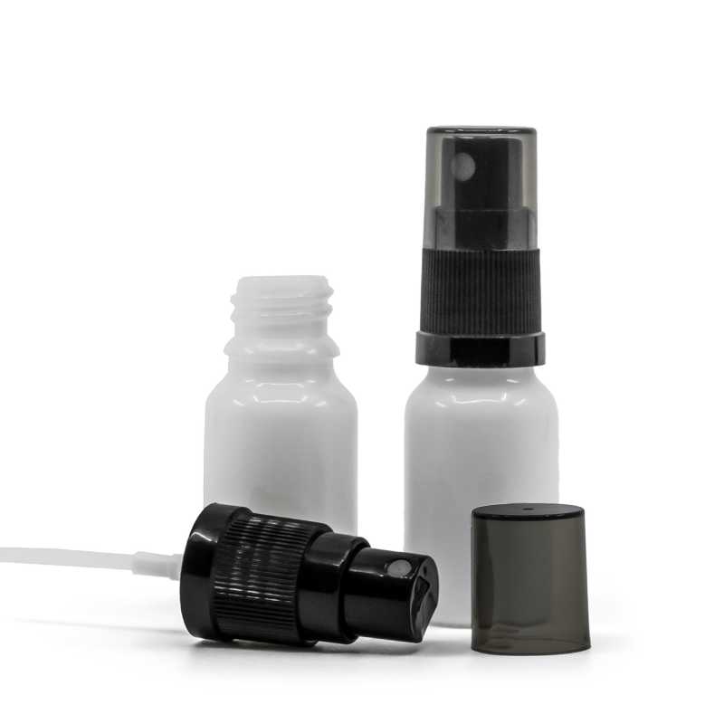 Sklenená fľaška, biela, čierny rozprašovač, dymový kryt, 10 ml