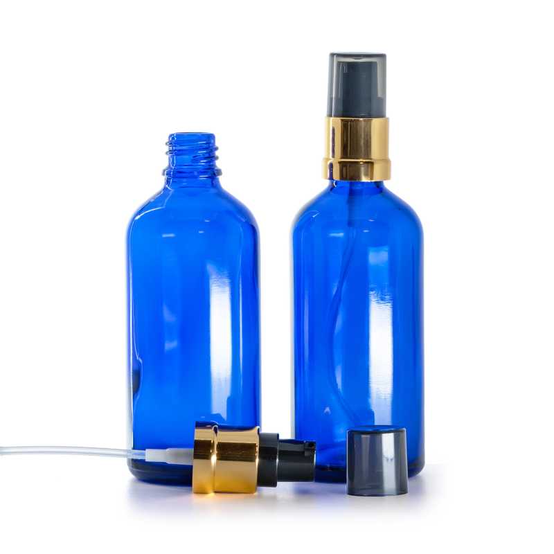 Sklenená fľaška, modrá, čierno-zlatý lesklý dávkovač s dymovým krytom, 100 ml