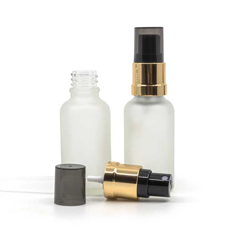 Sklenená fľaška, priehľadná mliečna, čierno-zlatý rozprašovač, dymový kryt, 30 ml
