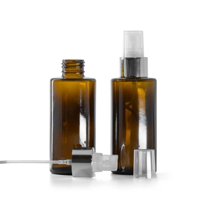 Sklenená fľaška, rovný vrch, 24 mm, priehľadný rozprašovač, strieborná lesklá obruč, 100 ml