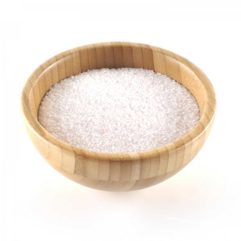 Chlorid sodný je prírodná anorganická zlúčenina.  
Využíva sa ako pomocná látka pri výrobe kozmetiky, napríklad pri výrobe mydla, soli do kúpe