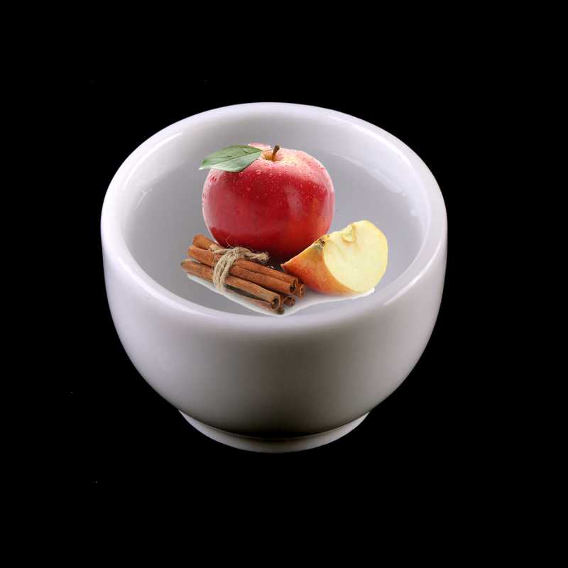 Originálna sladká vôňa jablčného muštu do sladkou škoricou, pokrytá vanilkovou šlahačkou. Zmes dopĺňa náznak vôňe pomaranča a citrónovej kôry