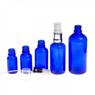Sklenená fľaška, modrá, bielo-strieborný rozprašovač, 10 ml