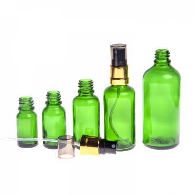 Sklenená fľaška, zelená, čierno-zlatý rozprašovač, 15 ml